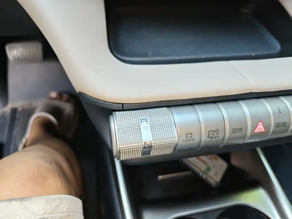 BYD Dolphin — миниатюра 14