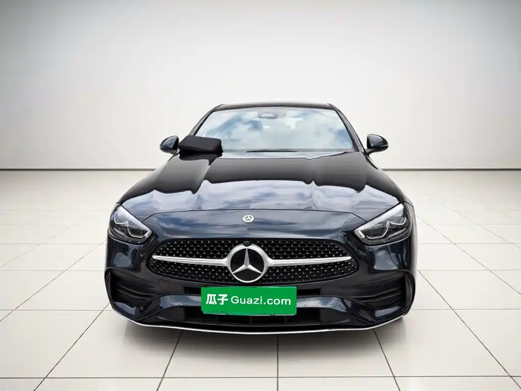 Mercedes-Benz C-Class — миниатюра 2