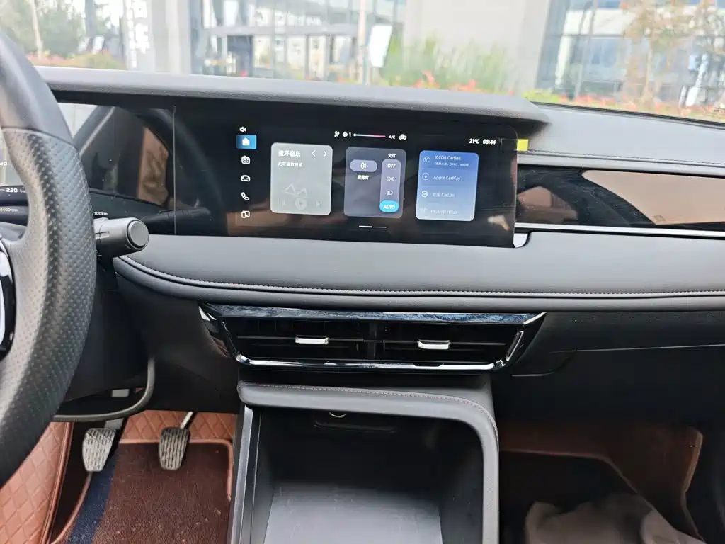 Roewe i5 — миниатюра 13