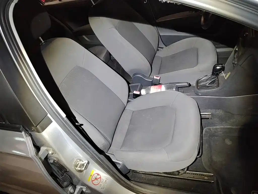 Volkswagen Santana — миниатюра 25