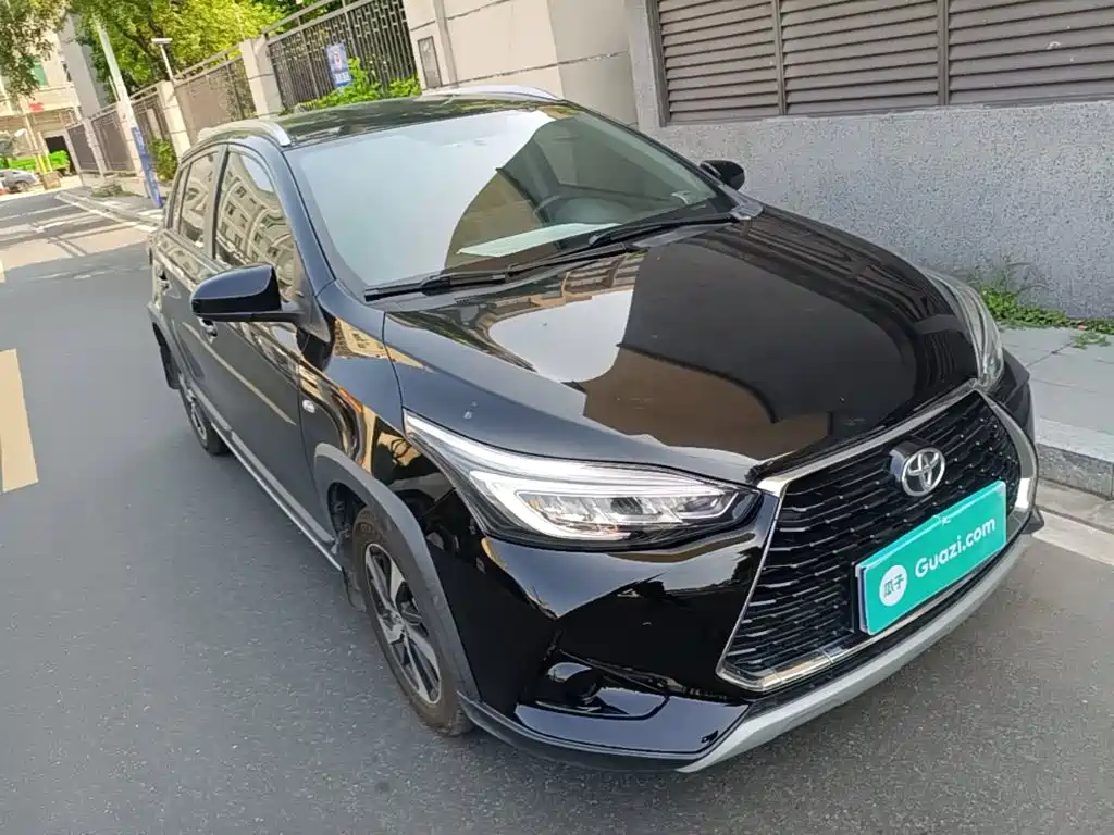Toyota Yaris L — миниатюра 4