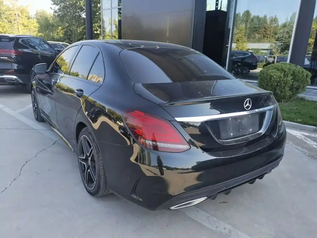 Mercedes-Benz C-Class — миниатюра 5