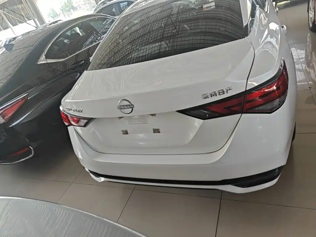 Nissan Sylphy — миниатюра 6