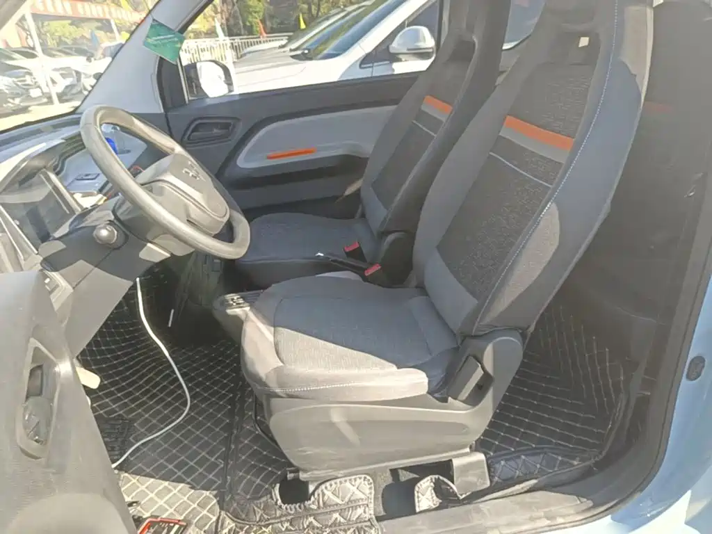 Wuling MINIEV — миниатюра 15