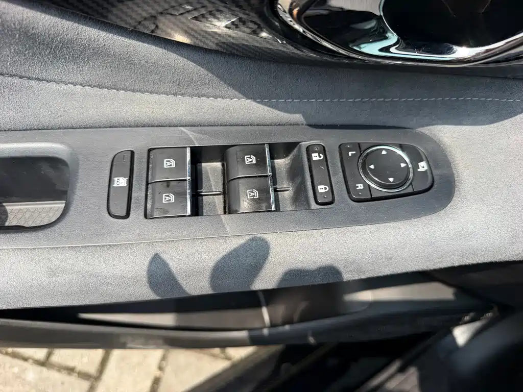 GAC Motor Shadow Leopard — миниатюра 22