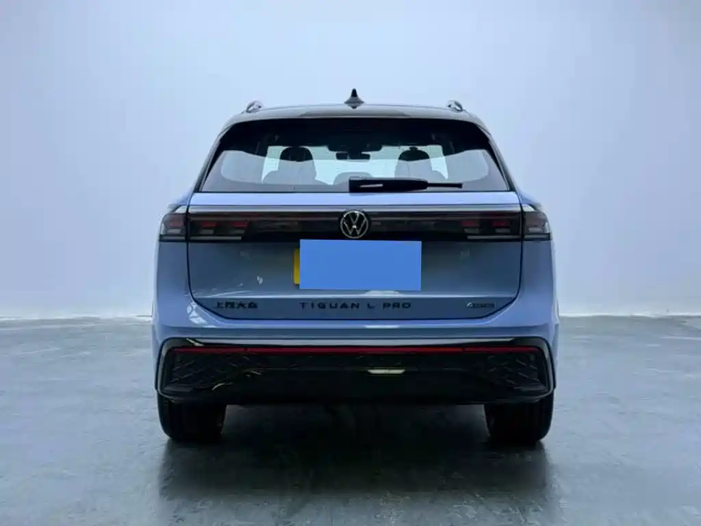 Volkswagen Tiguan L — миниатюра 7
