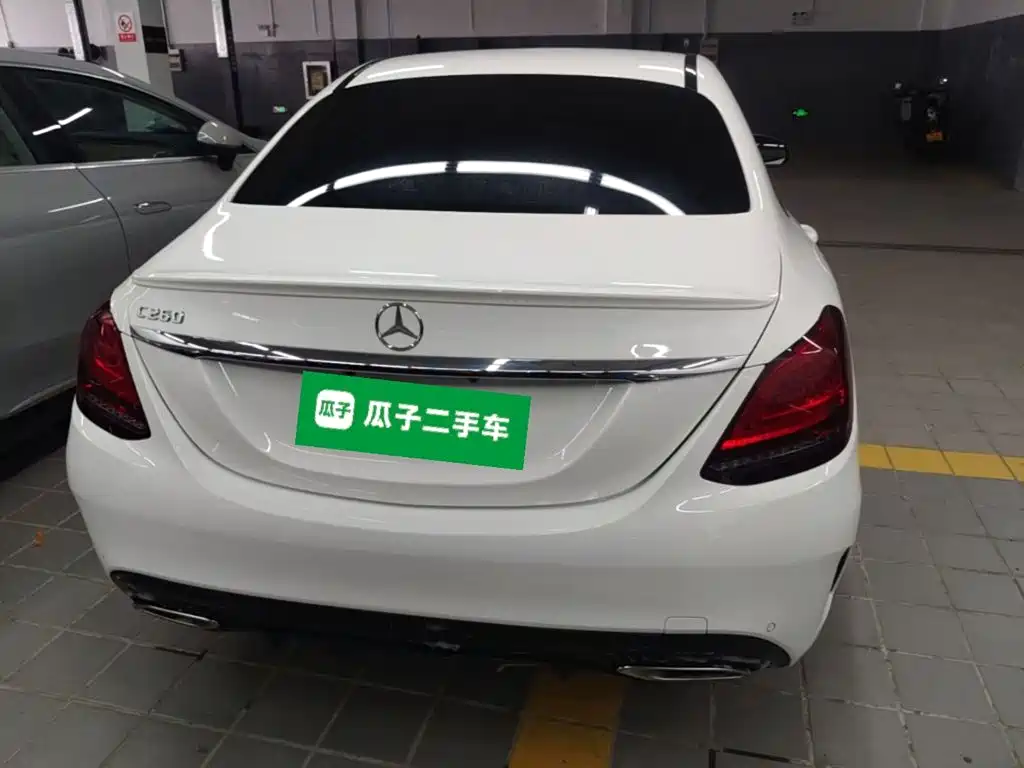 Mercedes-Benz C-Class — миниатюра 6