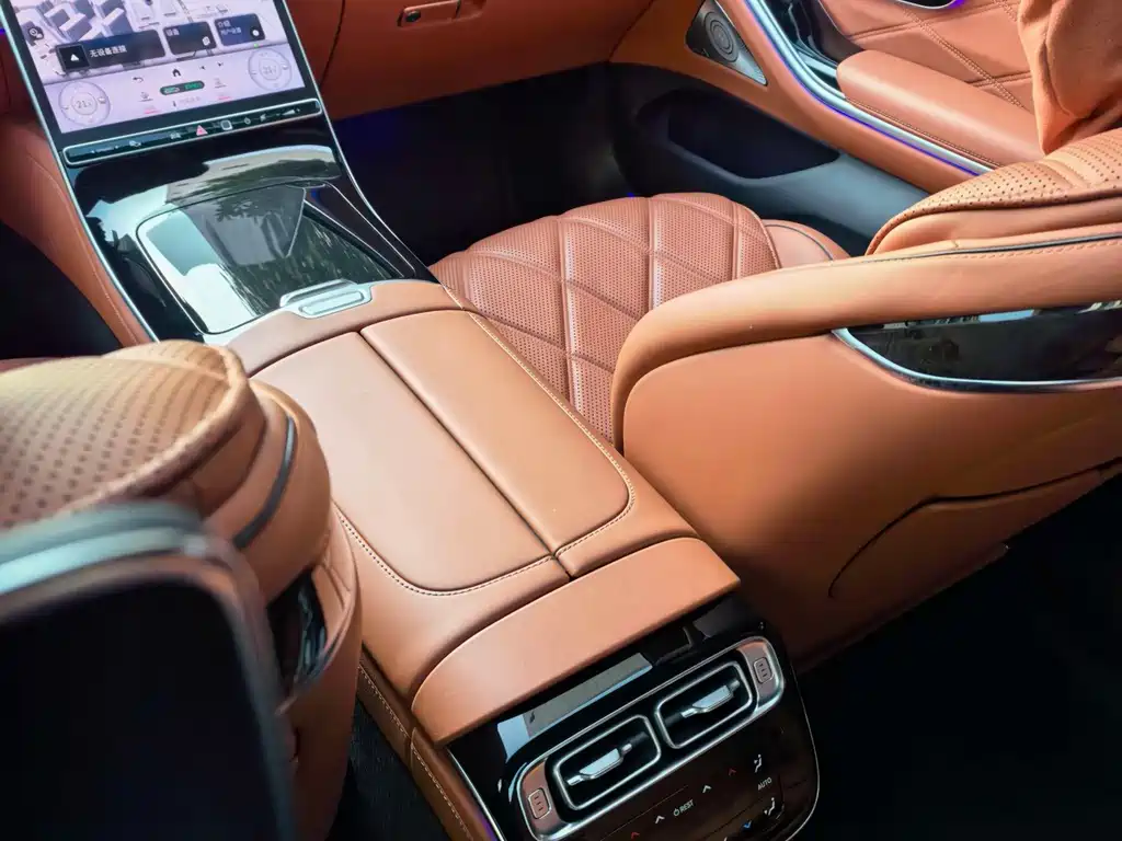 Mercedes-Benz S-Class — миниатюра 6