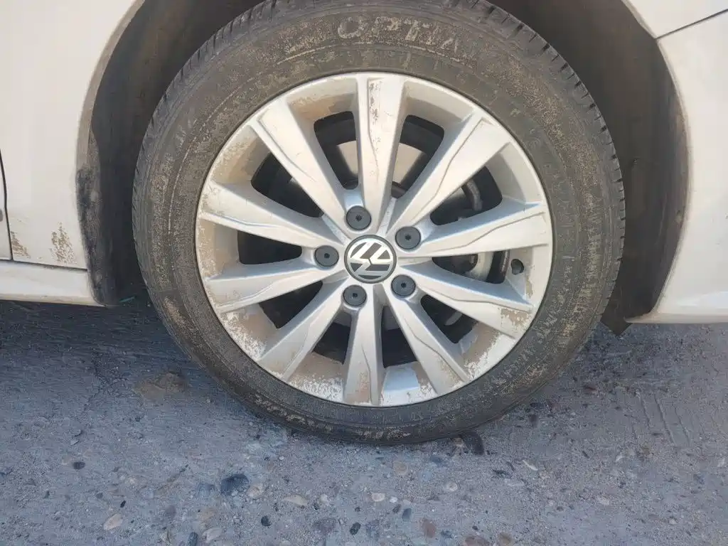 Volkswagen Sagitar — миниатюра 8