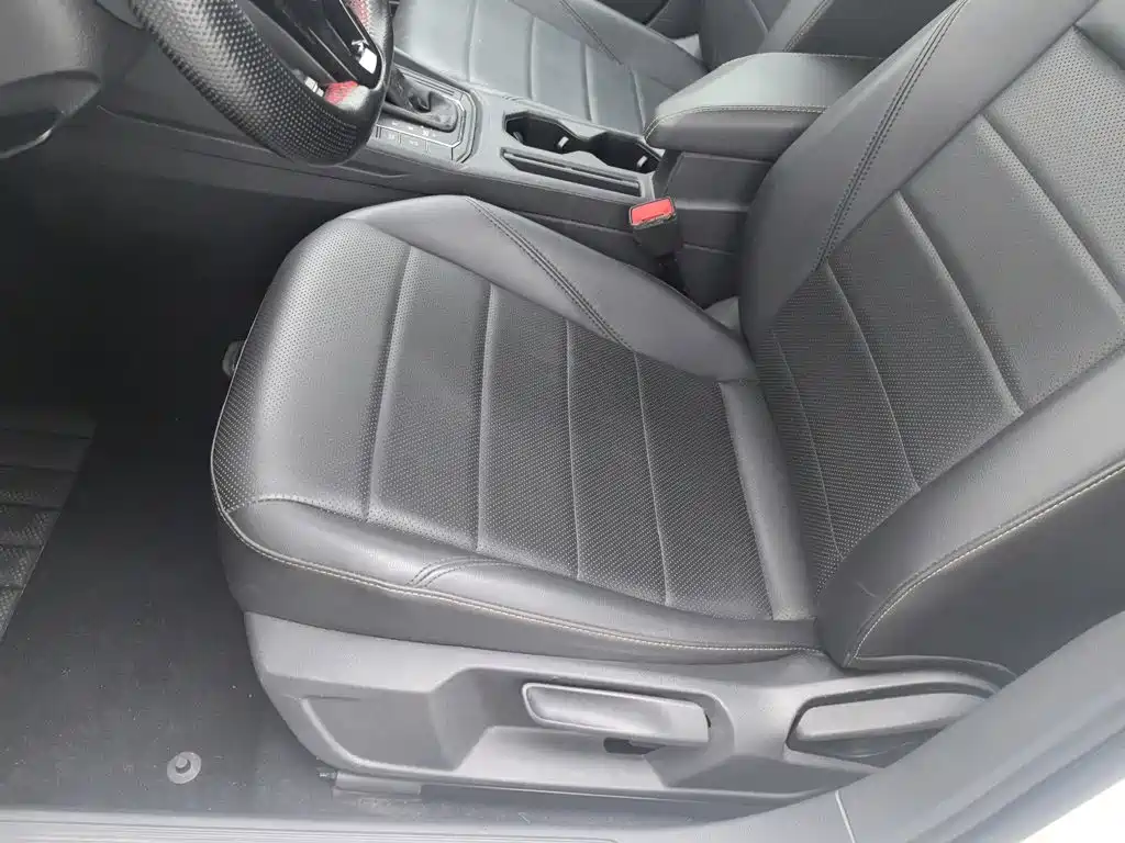 Volkswagen Lavida — миниатюра 20