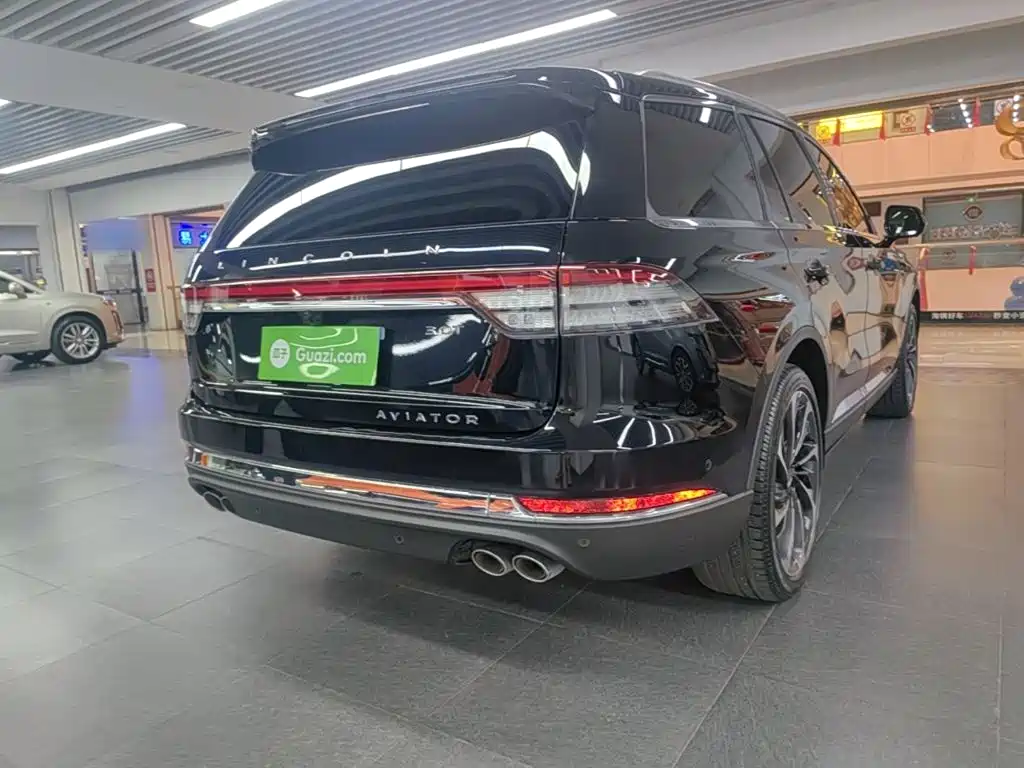 Lincoln Aviator — миниатюра 7