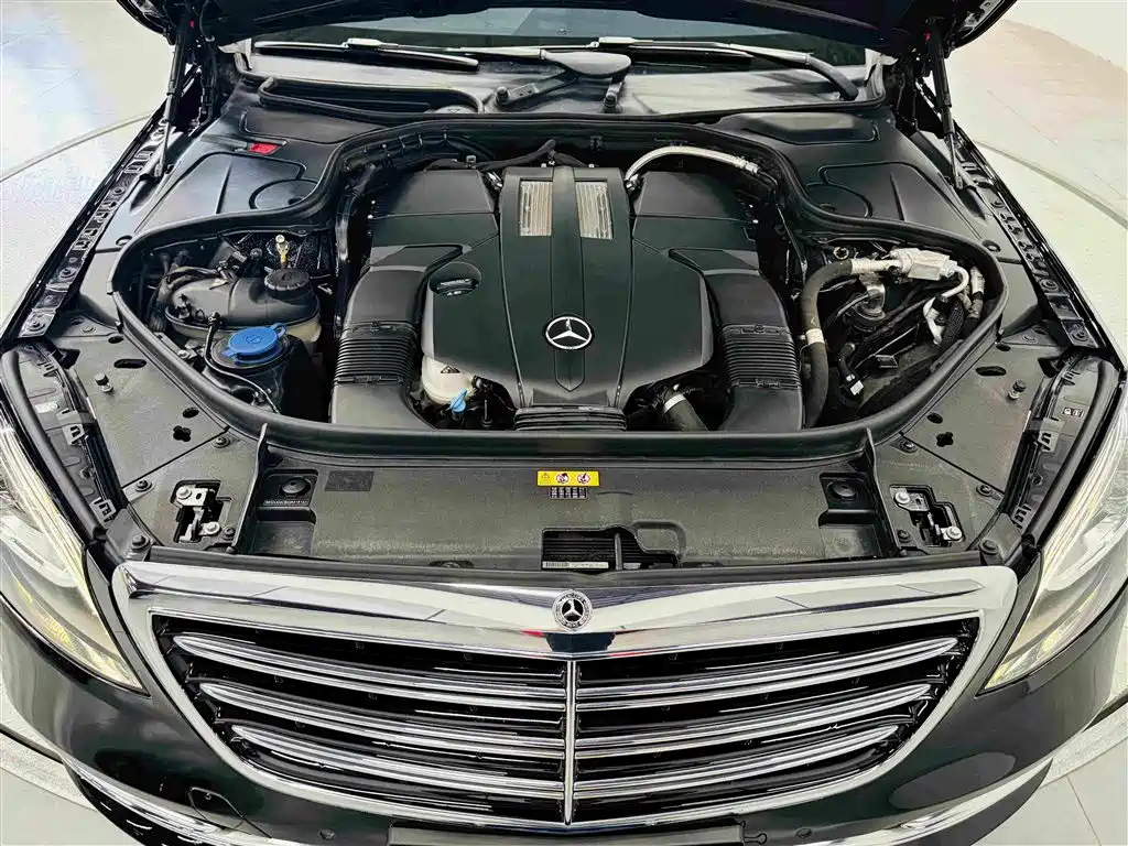 Mercedes-Benz S-Class — миниатюра 35