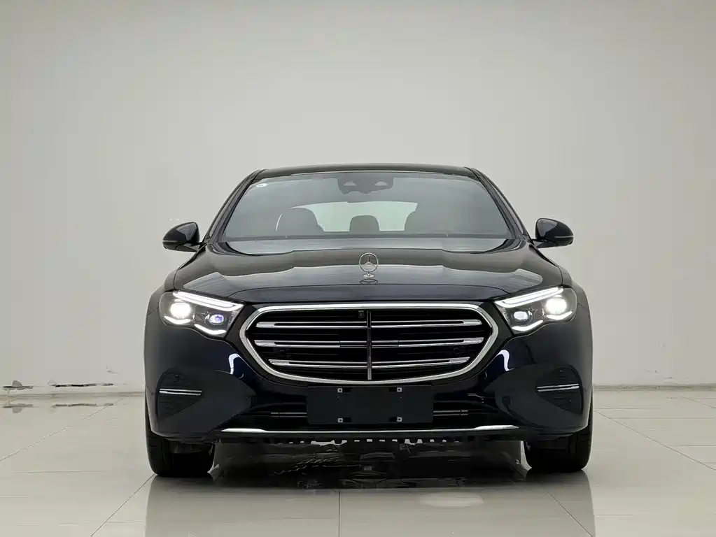 Mercedes-Benz E-Class New Energy — миниатюра 2