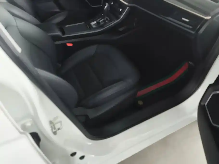 Geely Emgrand GL — миниатюра 8