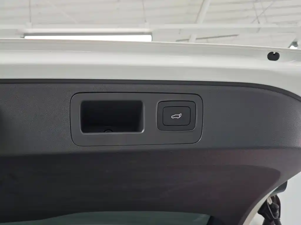 MAXUS G70 — миниатюра 18