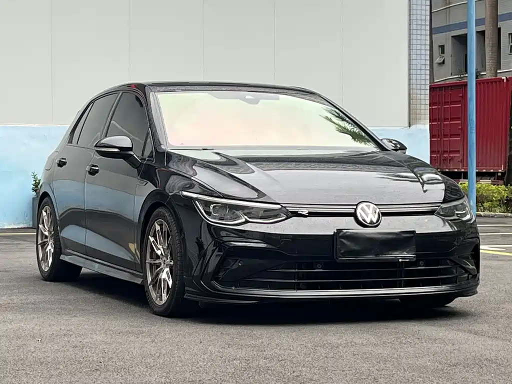 Volkswagen Golf — миниатюра 3