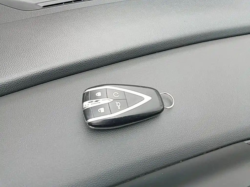Changan Eado — миниатюра 9