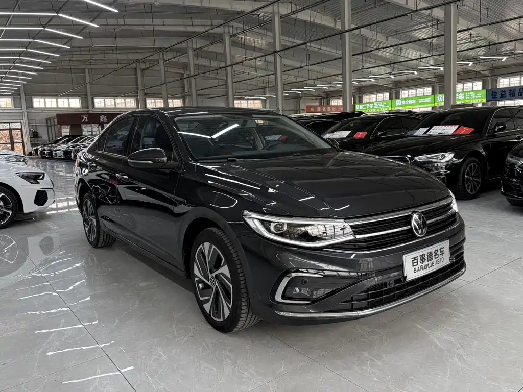 Volkswagen Bora — миниатюра 3
