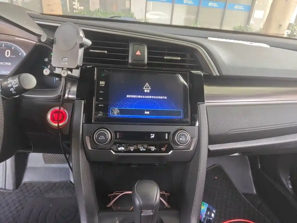 Honda Civic — миниатюра 13