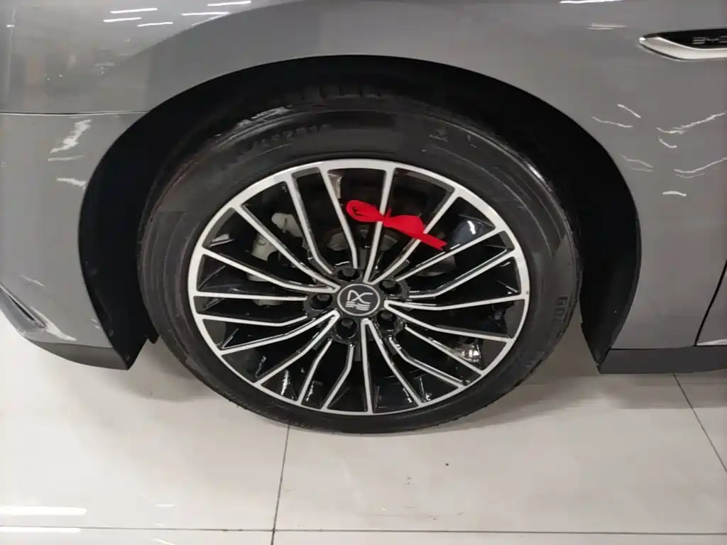 BYD Han — миниатюра 23