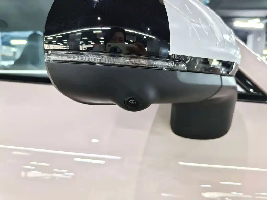 Leapmotor Leapmotor A10 — миниатюра 13
