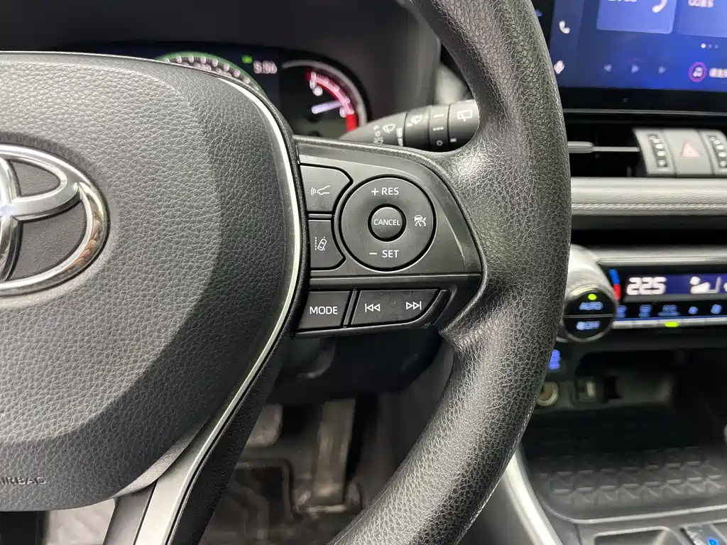 TOYOTA RAV4 RONGFANG