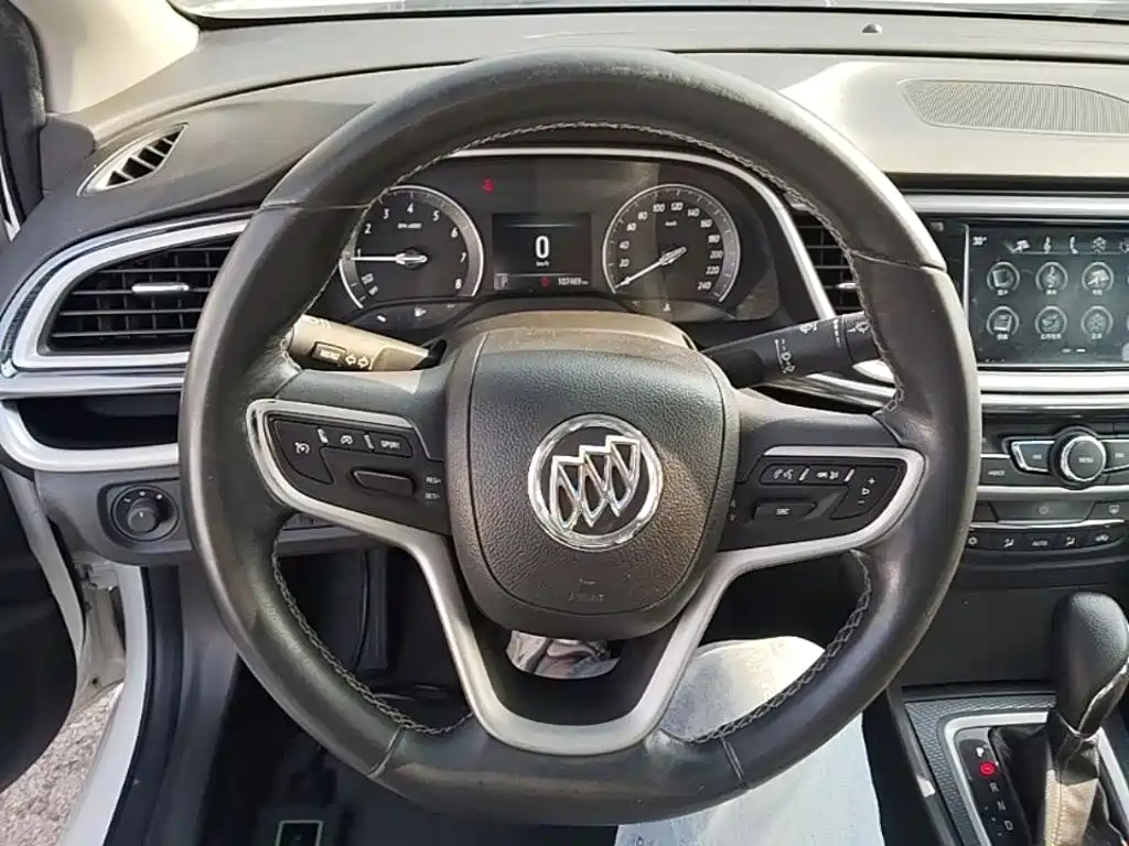 Buick Excelle — миниатюра 11