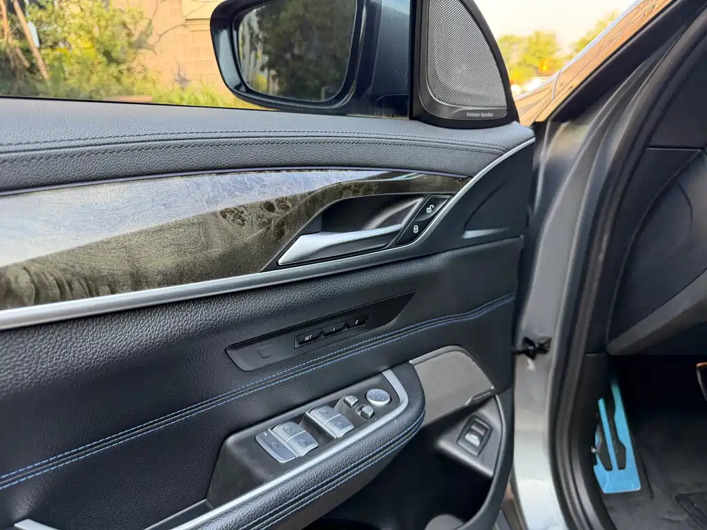 BMW 6 Series GT — миниатюра 12