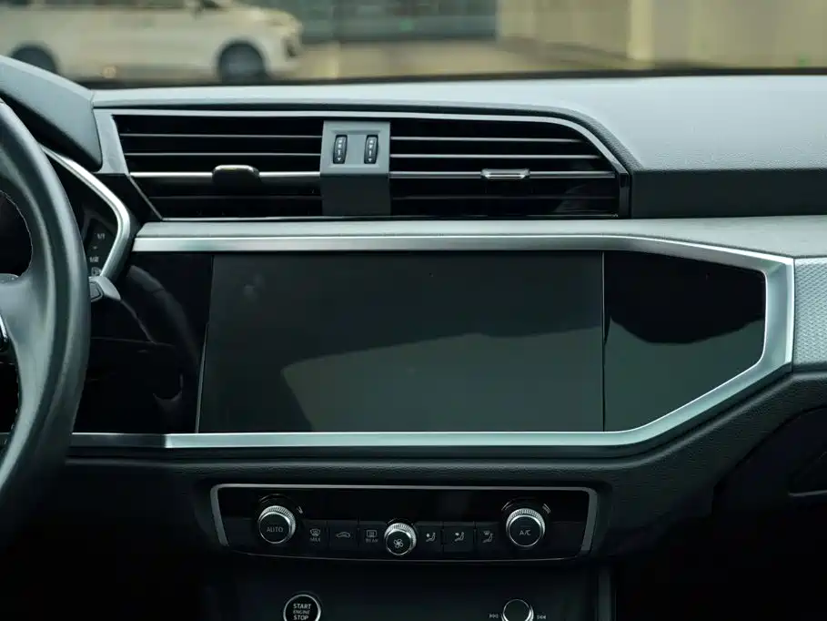 Audi Q3 — миниатюра 17