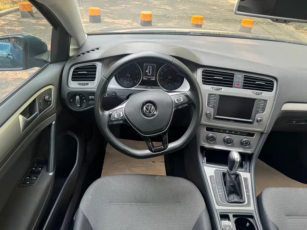 Volkswagen Golf 2015 1.4TSI Comfort