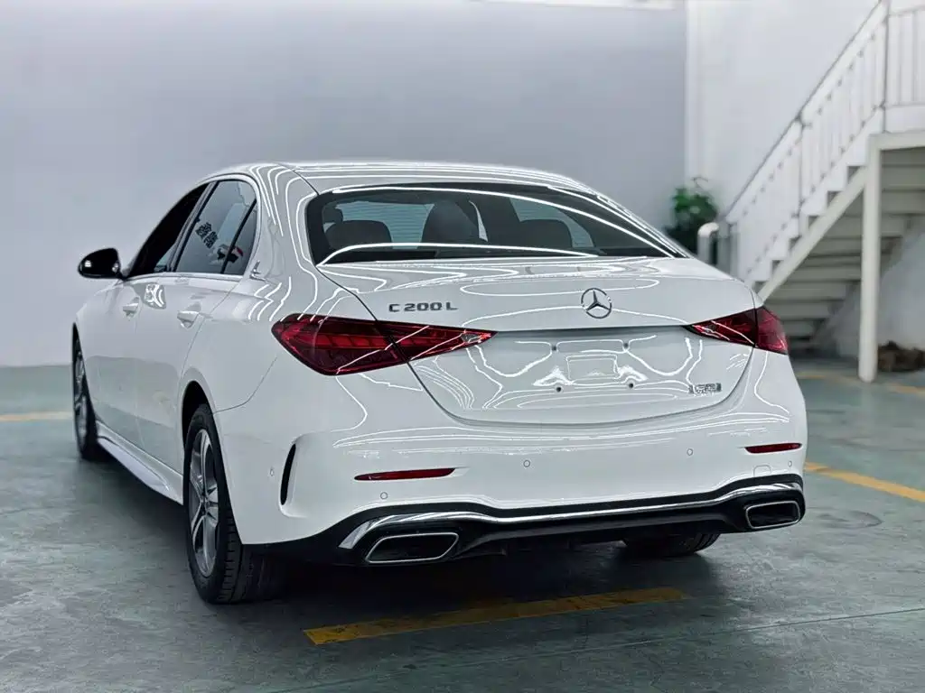 Mercedes-Benz C-Class — миниатюра 8