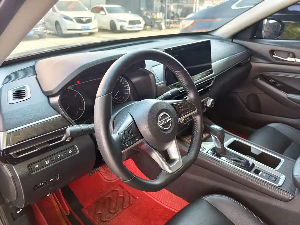 Nissan Teana — миниатюра 7