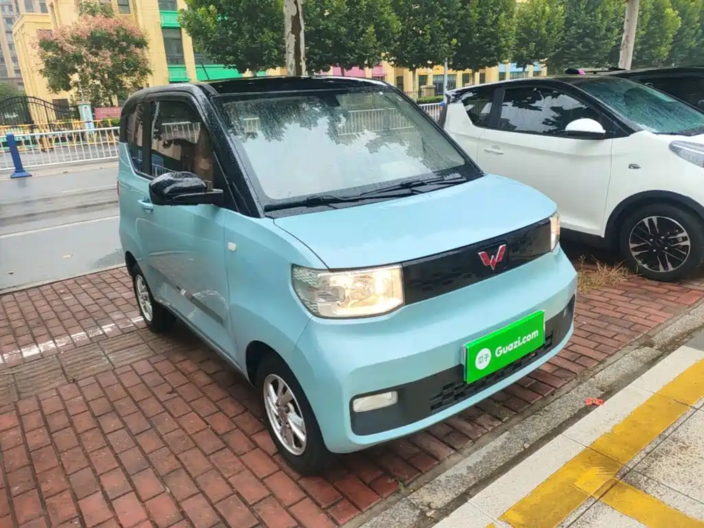 Wuling MINIEV — миниатюра 4