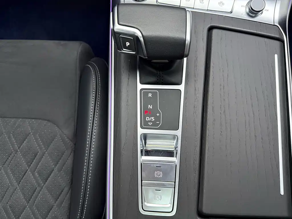 Audi A6L — миниатюра 16