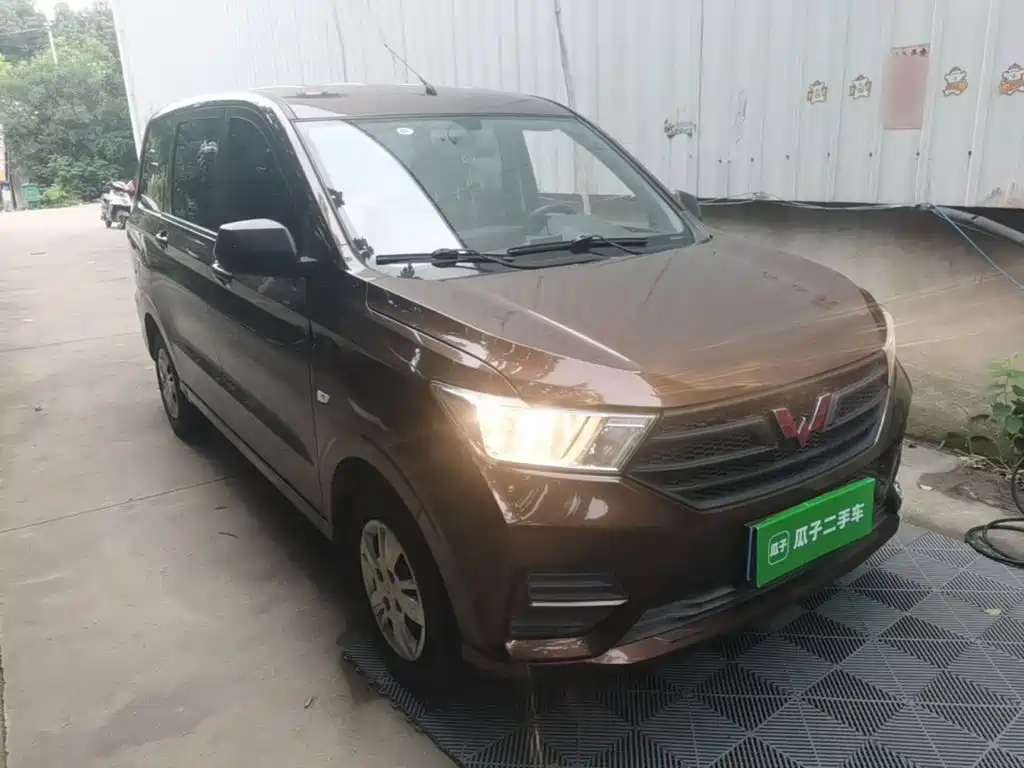 Wuling Hongguang — миниатюра 4