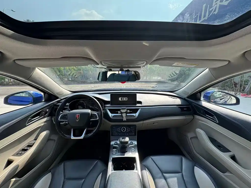 Hongqi Hongqi H5 — миниатюра 6