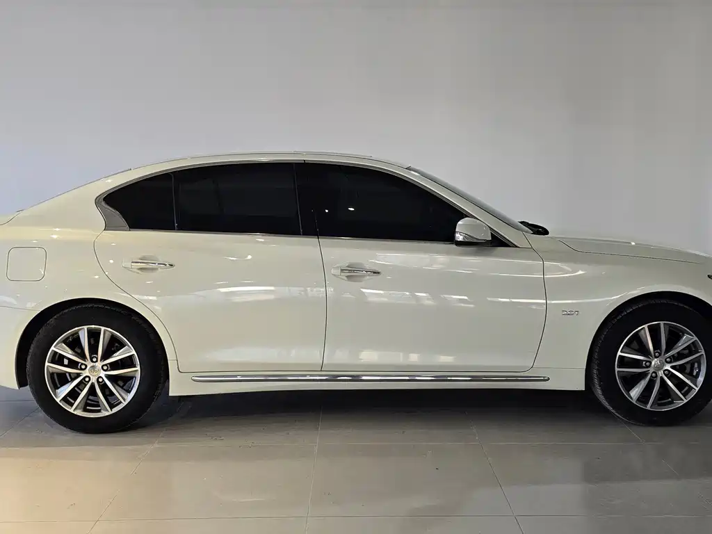 Infiniti Q50L — миниатюра 8