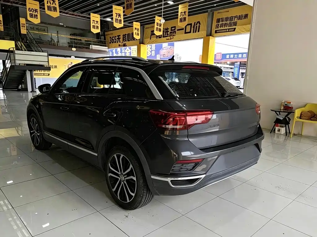 Volkswagen T-Roc — миниатюра 4