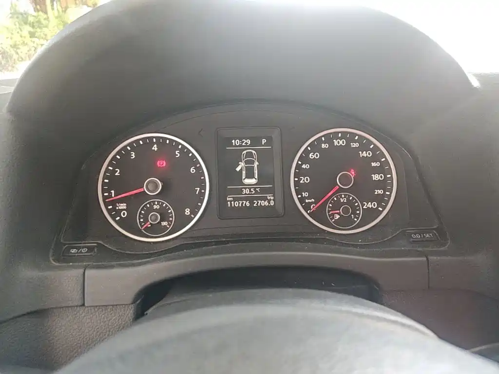 Volkswagen Tiguan — миниатюра 12
