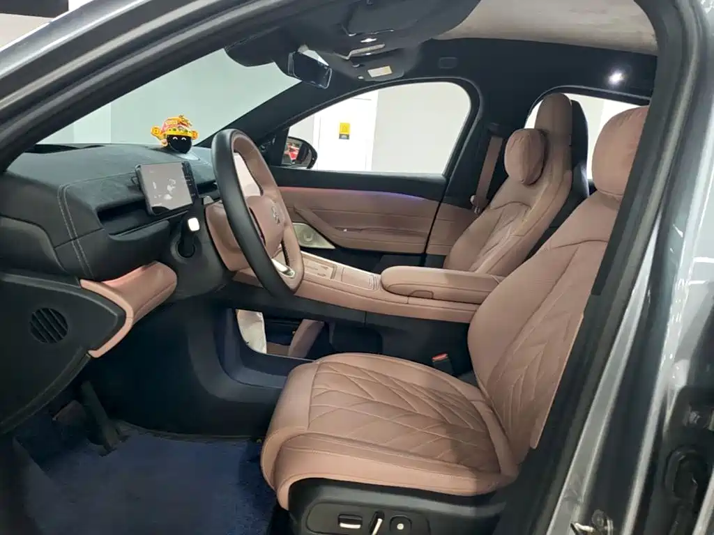 NIO EC6 — миниатюра 14