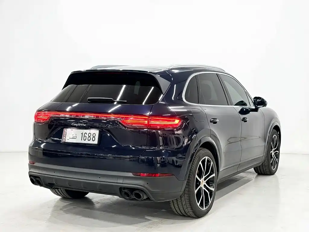 Porsche Cayenne — миниатюра 4