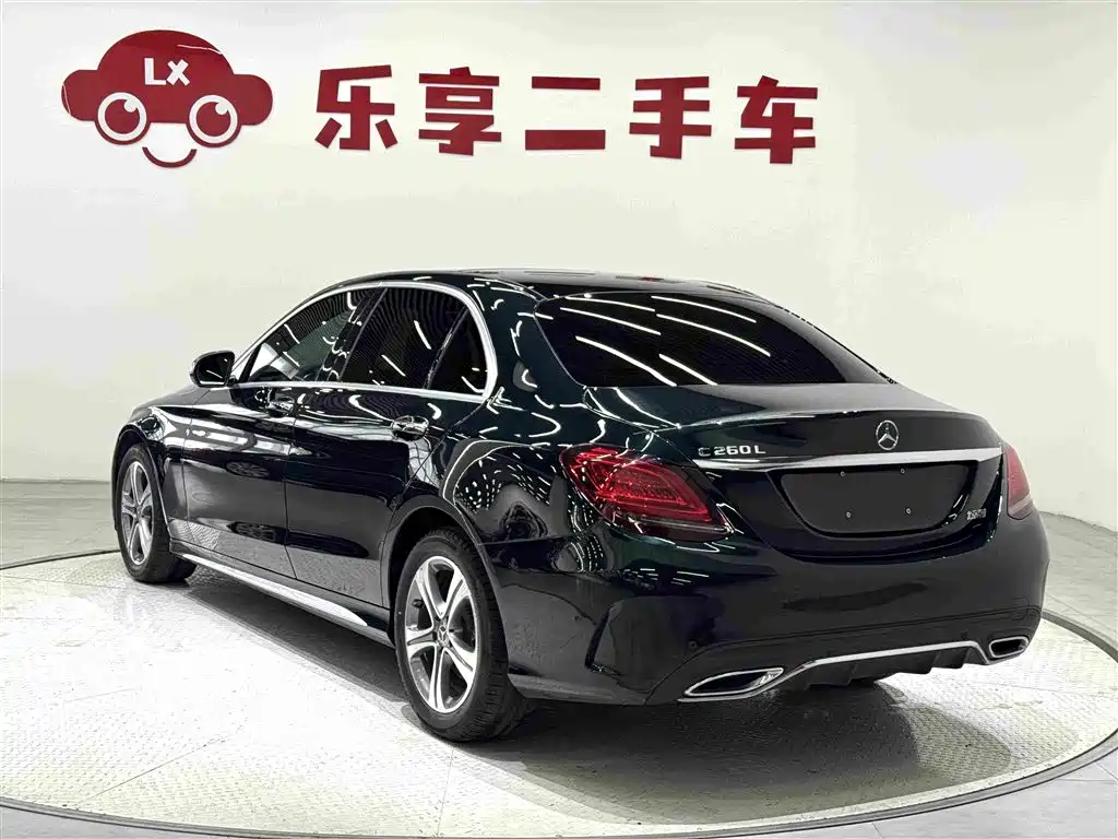 Mercedes-Benz C-Class — миниатюра 3