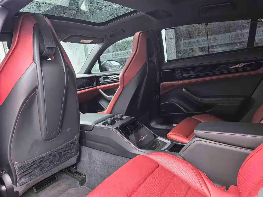 Porsche Panamera — миниатюра 7