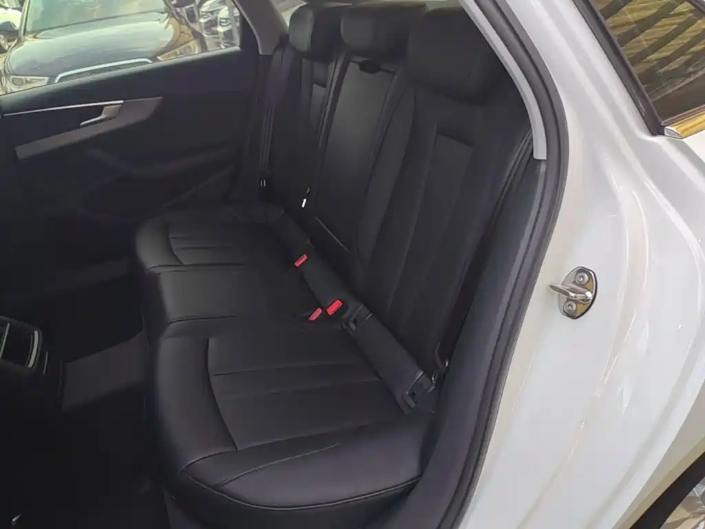 Audi A4L — миниатюра 17