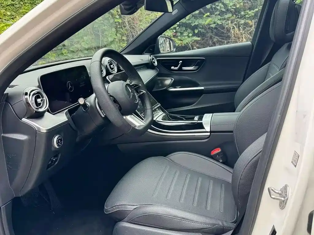 Mercedes-Benz C-Class — миниатюра 5