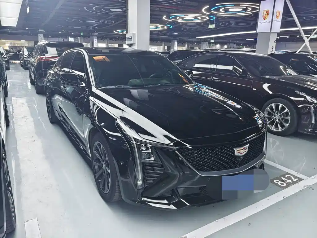 Cadillac CT5 — миниатюра 3