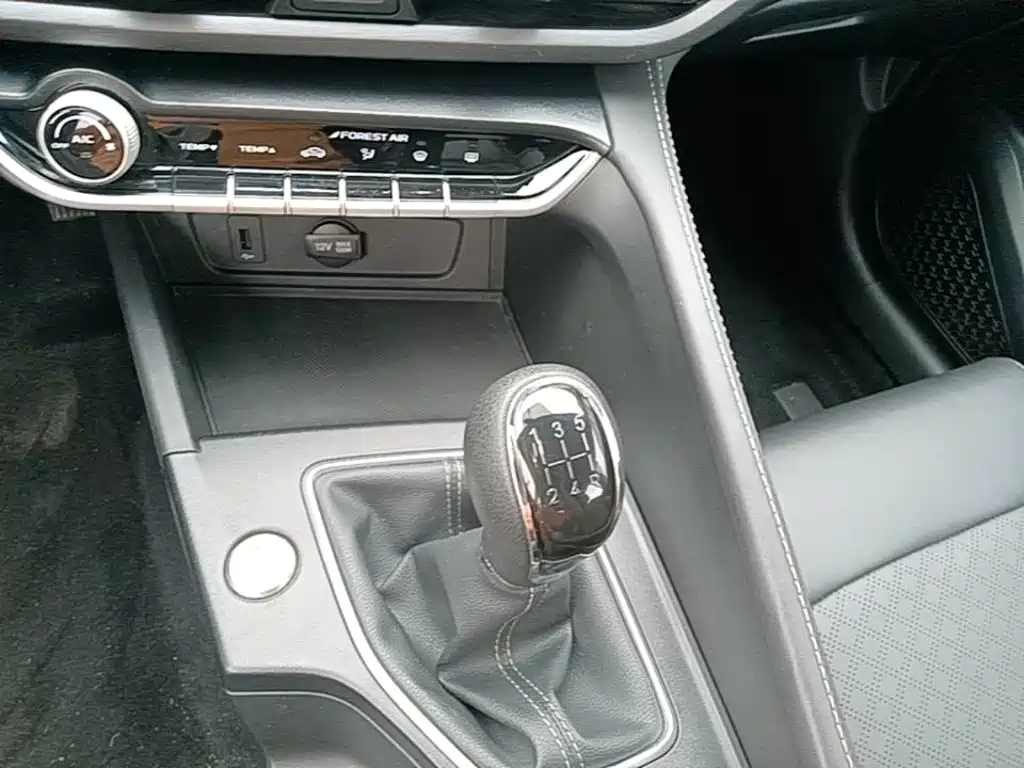 Changan Eado — миниатюра 14