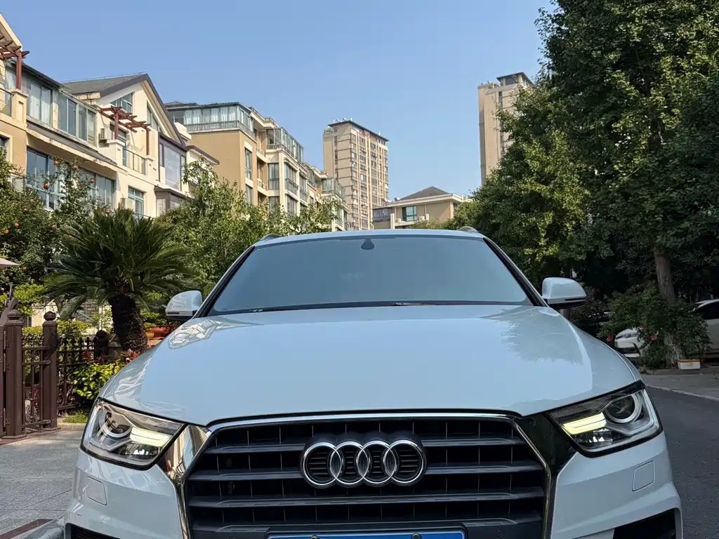 Audi Q3 — миниатюра 2