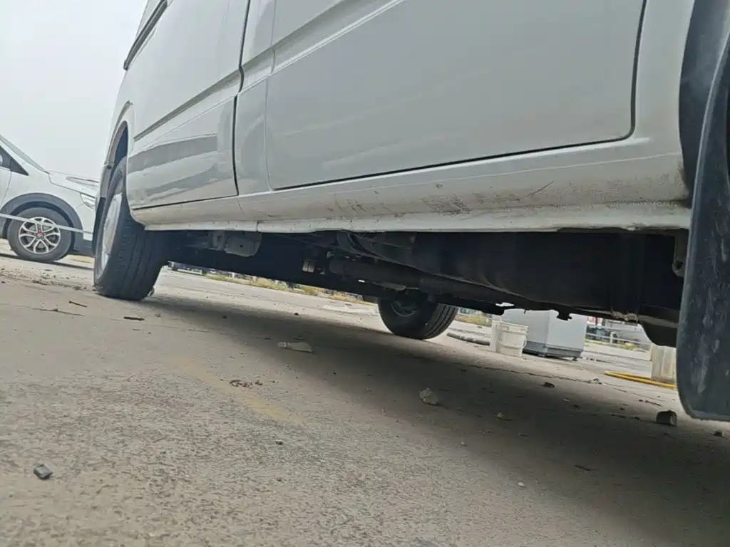 MAXUS V80 — миниатюра 21