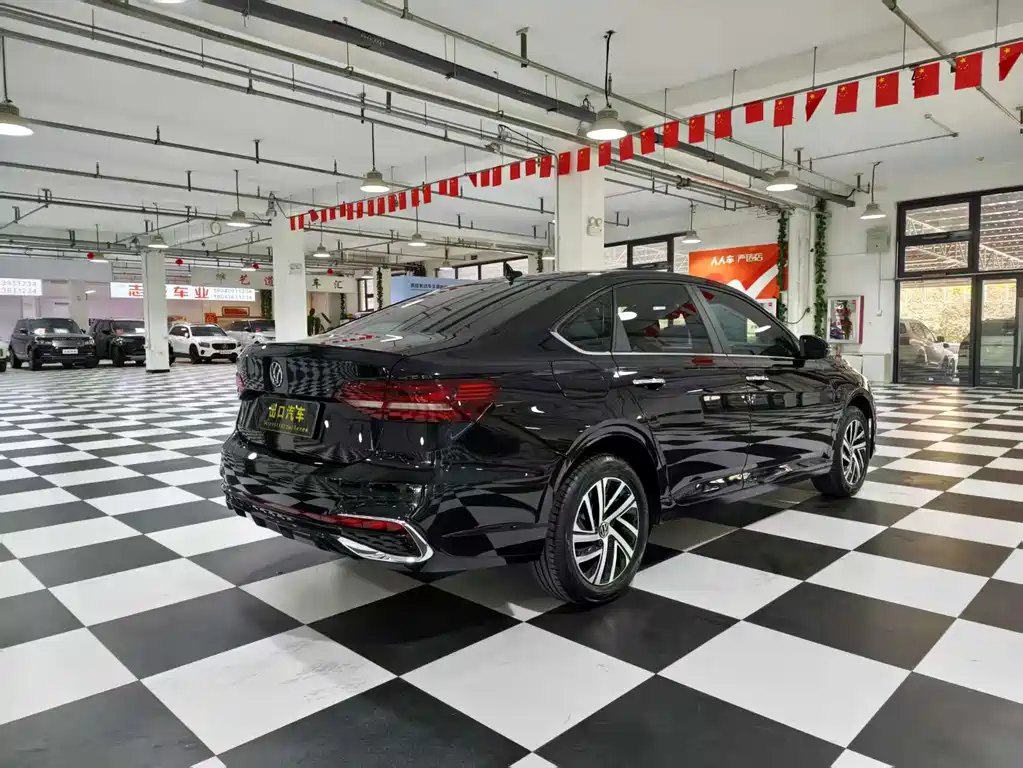 Volkswagen Lavida — миниатюра 6